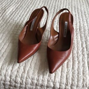 Manolo Blahnik Carolyne Slingback 38 in brown